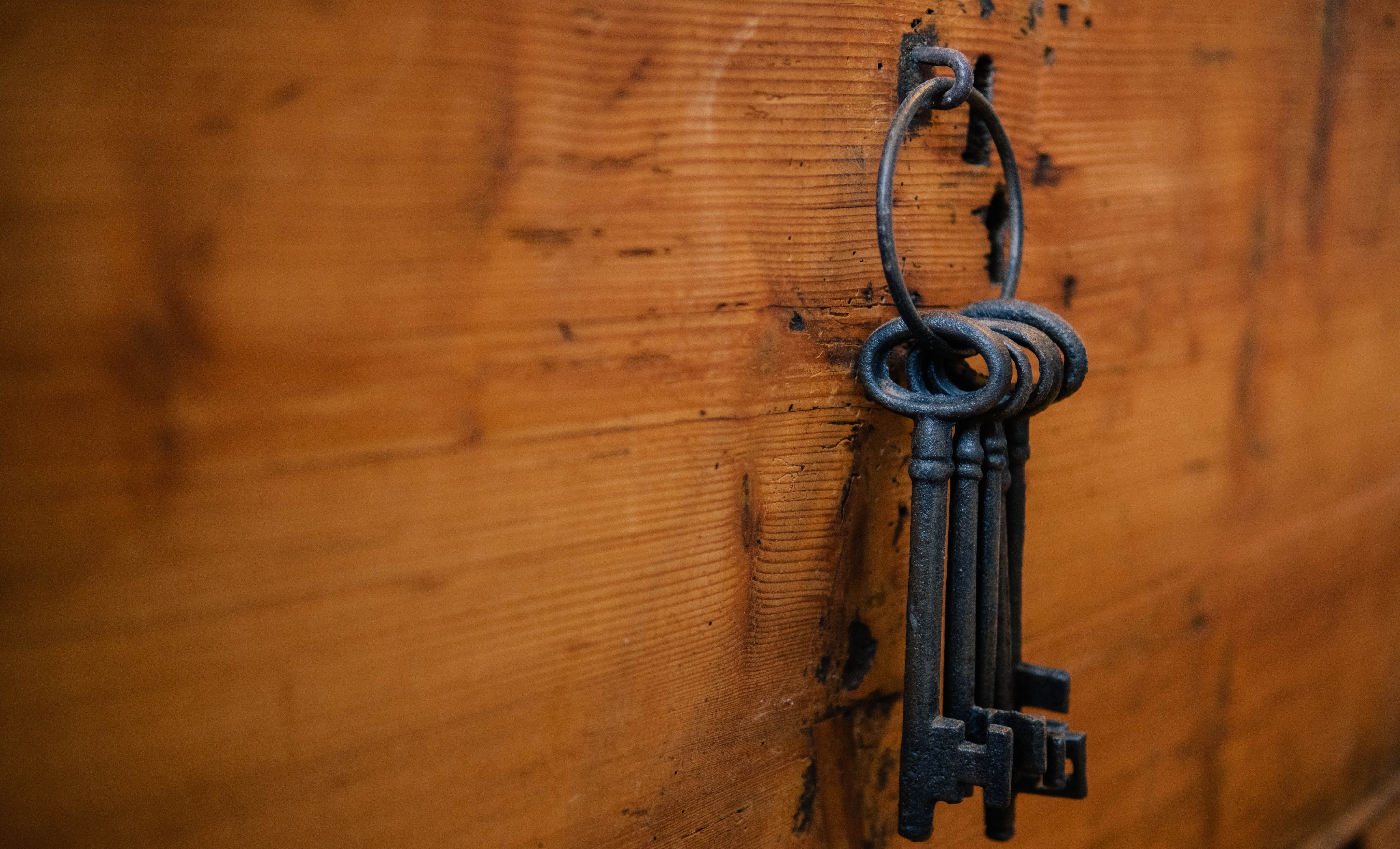 Declaration of non-residence – Here it comes again!